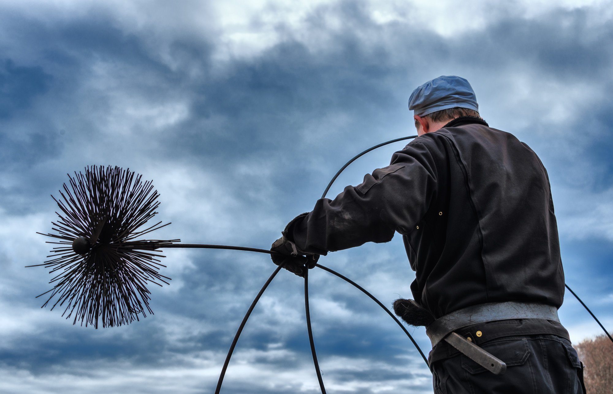 Read more about the article 5 Tips for Hiring a Professional Chimney Sweep Service